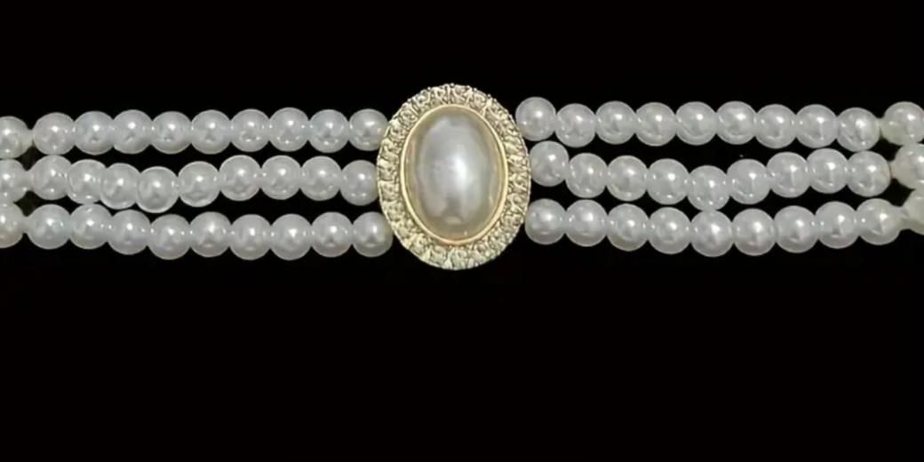 Indian Pearl Necklace